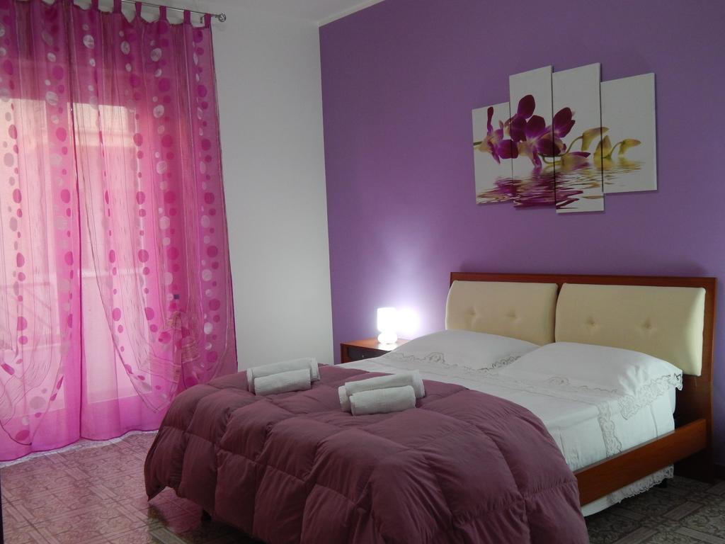 Casa Vacanze Karol Lägenhet Trappeto  Rum bild